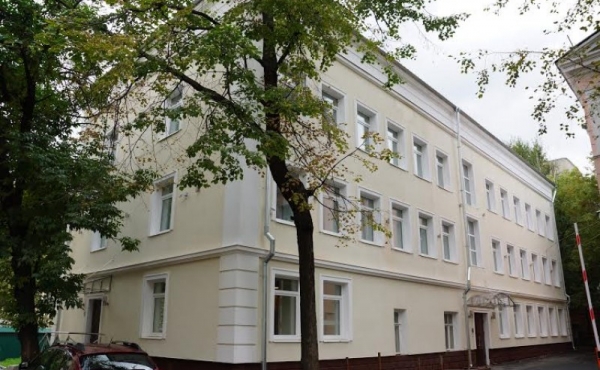 Uffici pronti in palazzetto ristrutturato tra Baumanskaya e Krasnye Vorota