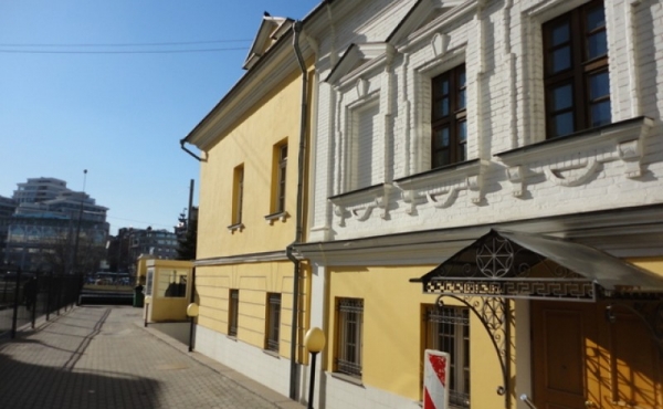 Historic mansion in the heart of Moscow (sale of lease rights)