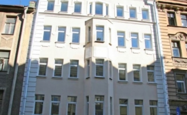 Edificio in vendita per uffici o clinica