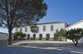 Finely restored manor house with sweeping sea views in Costa del Sol