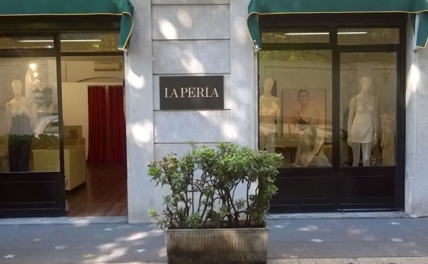Spazio in affitto per temporary store/showroom in centro a Milano