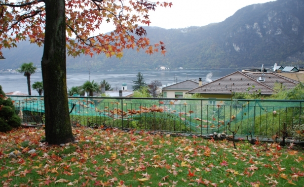 House for sale in Campione d'Italia with great lake views