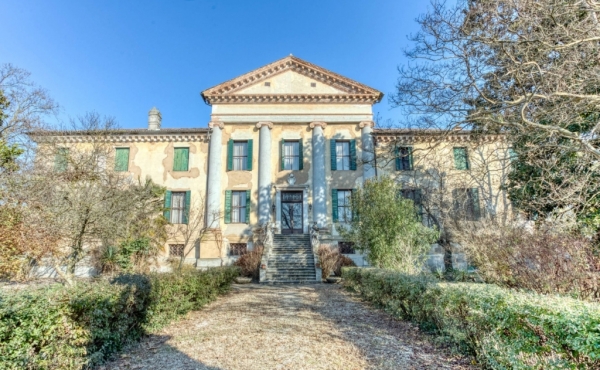 Maestosa villa palladiana del Cinquecento ad Abano Terme
