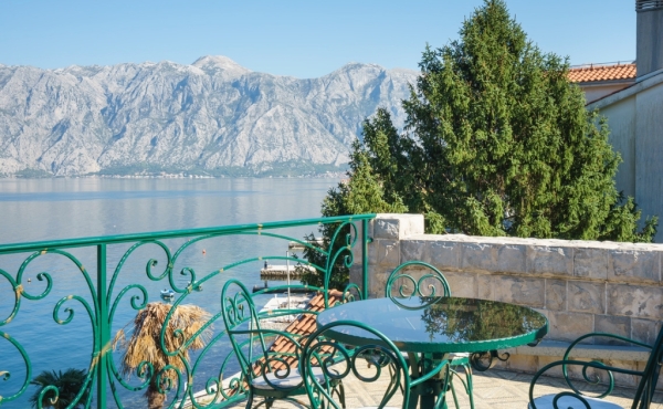 Seafront house for sale overlooking Kotor Bay