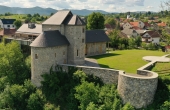 Castello restaurato dell'XI secolo nel sud-est della Slovenia
